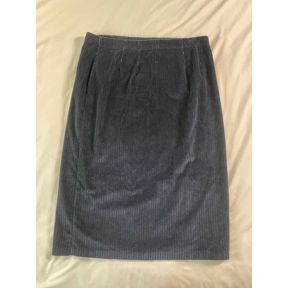 VTG. LL Bean Corduroy Wrap Navy Midi Skirt - Picture 3 of 7